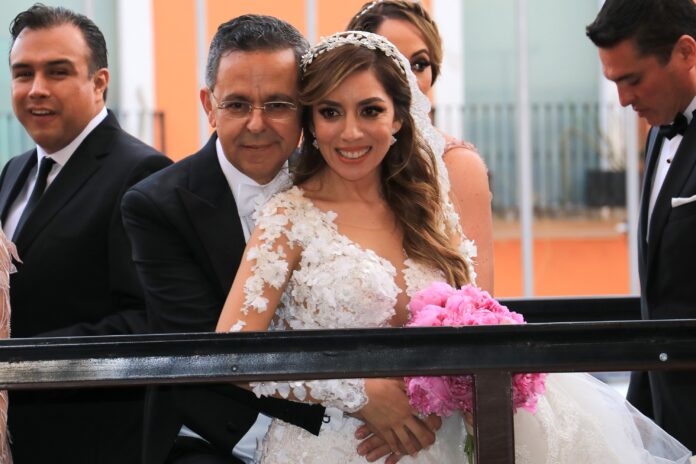 BODA DE CESAR YAÑEZ Y DULCE MARIA SILVA.